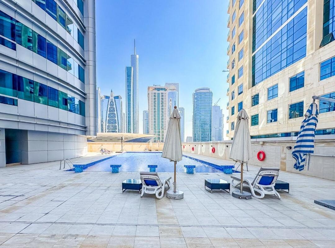 Holiday home Female - Girls Joyful Journeys - Girls Only Bedspace Dubai